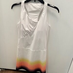 Fila Women’s tennis Dress Elegant White and Multicolor. Built in bra.